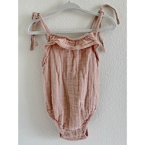 Jamie Kay Rompers Bundle - Picture 7 of 16